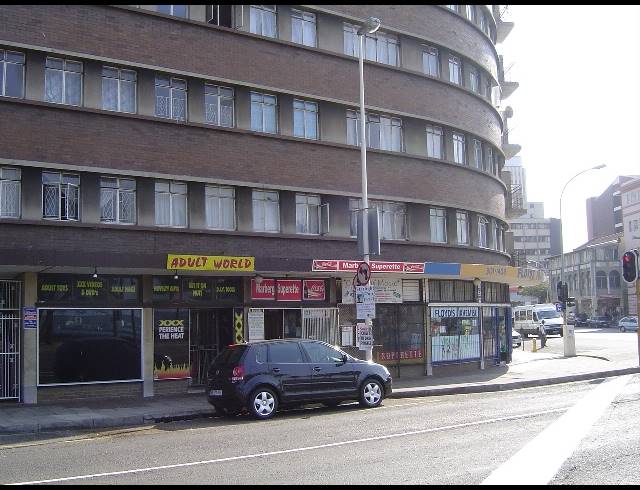 1 BEDROOM APARTMENT TO LET IN ESPLANADE